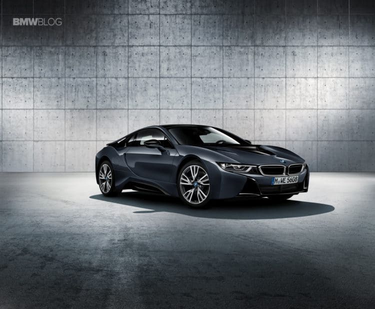 BMW i8 Protonic Dark Silver Edition-1