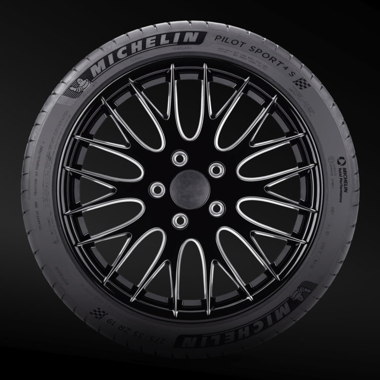 Michelin-Pilot-Sport-4-11
