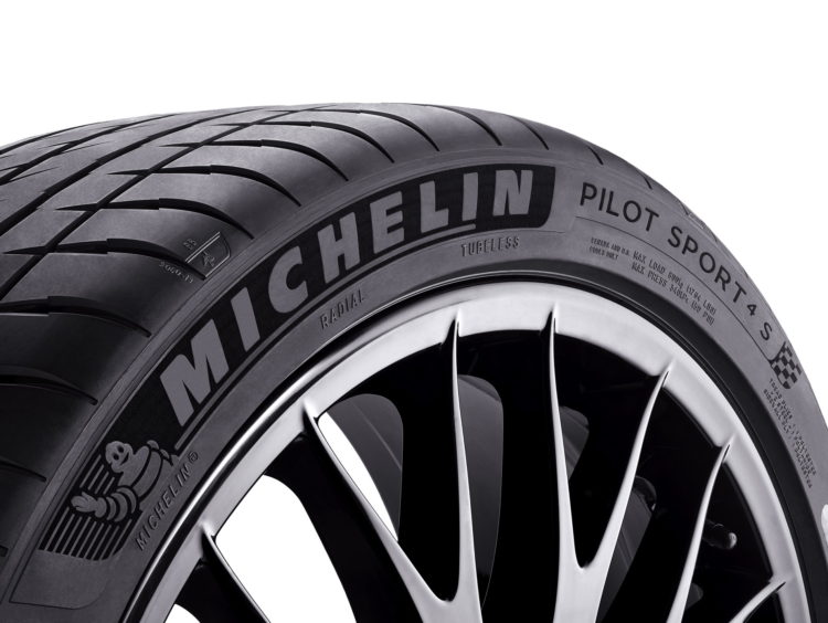 Michelin-Pilot-Sport-4-2