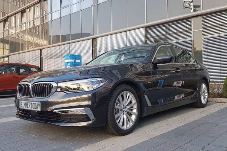 Real Life Photos: 2017 BMW 530d Sedan