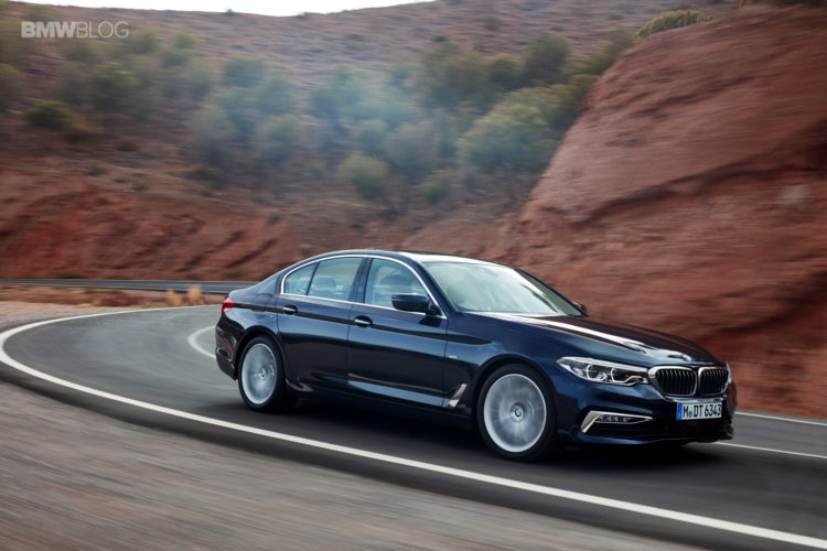 BMW-G30-5-Series-Luxury-Line-exterior-35