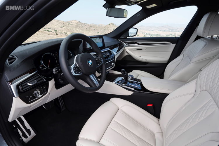 BMW-G30-5-Series-M-Sport-interior-31