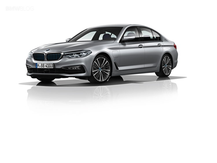 BMW-G30-530e-5