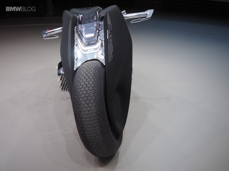 BMW-Motorrad-Vision-Next-100-live-images-22