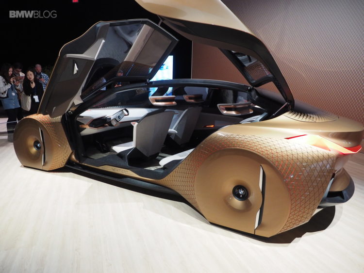 BMW-Vision-Next-100-Los-Angeles-19