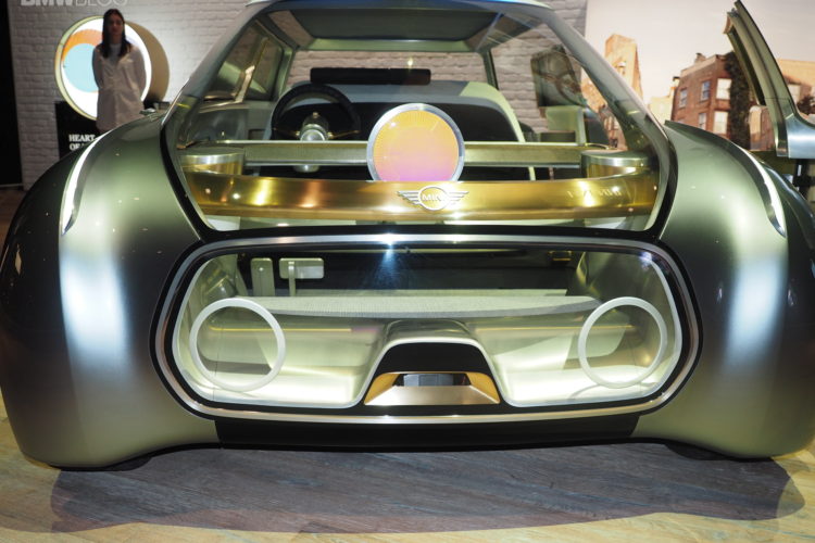 MINI VISION NEXT 100 Concept – Live from Los Angeles