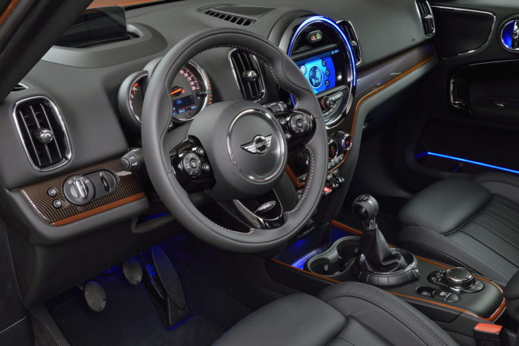 New-MINI Countryman-interior-design-33