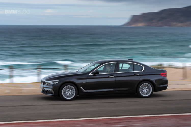 See a new photo gallery of the 2017 BMW 530d xDrive
