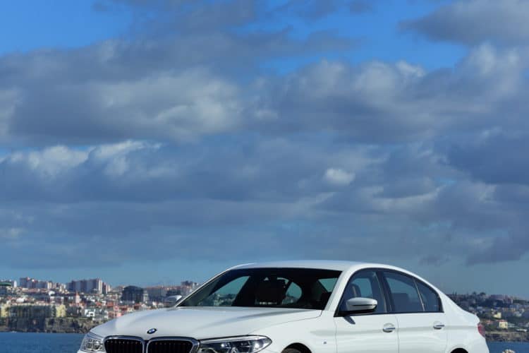 Car and Driver reviews the 2017 BMW 540i xDrive M Sport