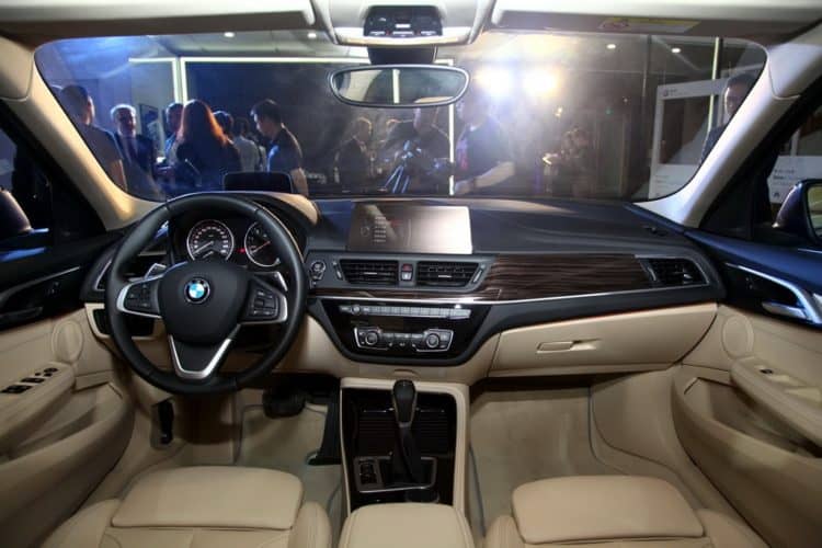 BMW-1-Series-sedan-dashboard-world-debut