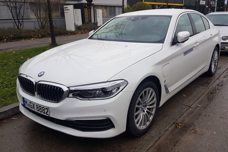 2017 BMW 530e iPerformance spotted in Munich