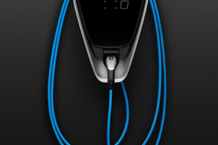 BMW to install 80,000 public charging poles in China