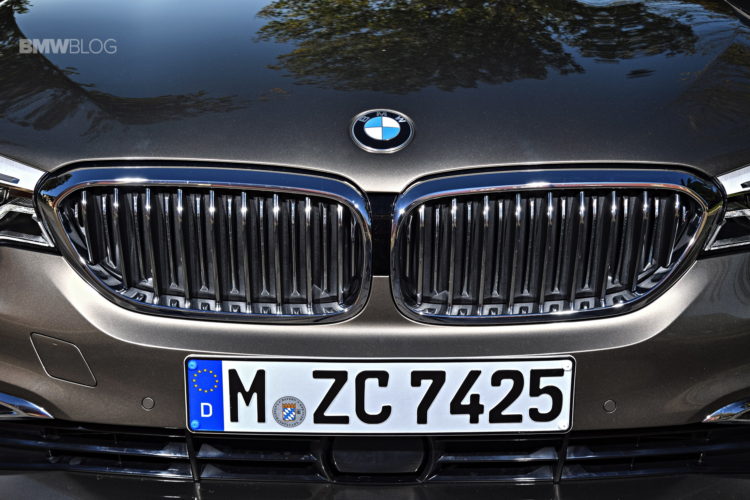 2017-BMW-520d-9
