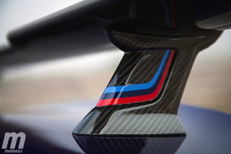 BMW-M4-GTS-BMW-M4-CS-47