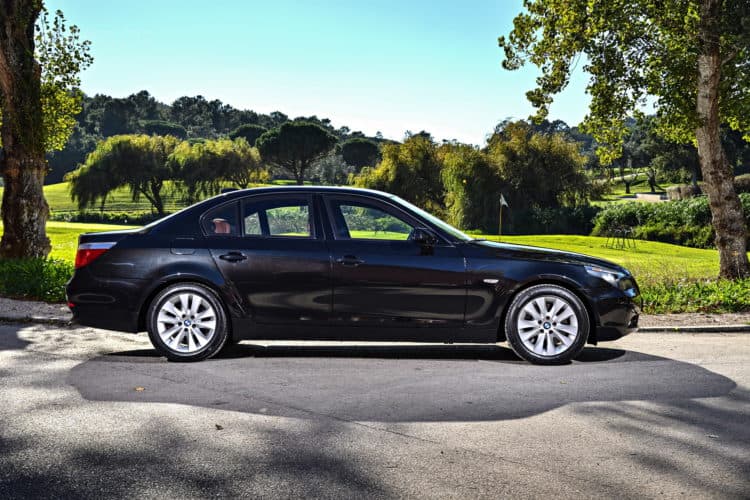 BMW-E60-5-Series-images-05 BMW E60 5 Series side view