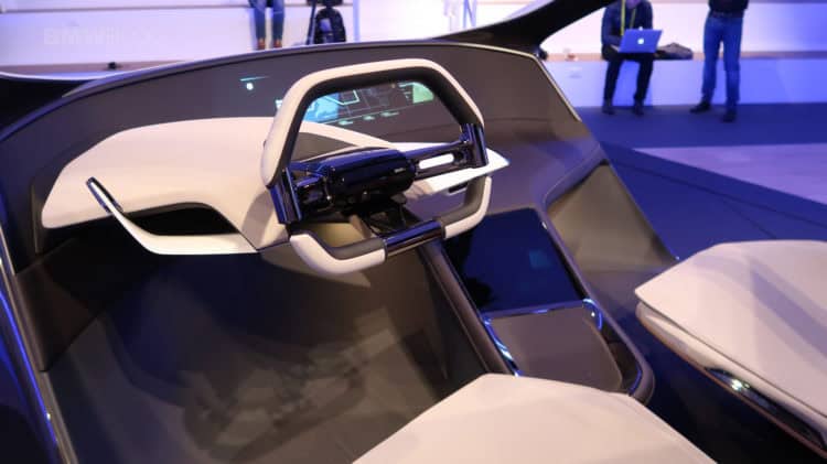 BMW-HoloActiveTouch-03