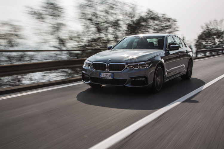 BMW 5 Series vs Mercedes E-Class va Jaguar XF vs Volvo S90