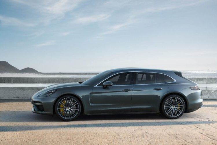 WORLD PREMIERE: Porsche Panamera Sport Turismo wagon