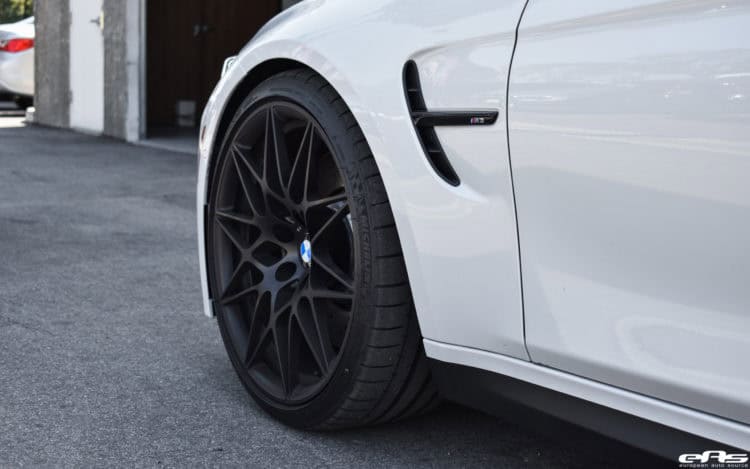 Mineral White BMW M3 ZCP