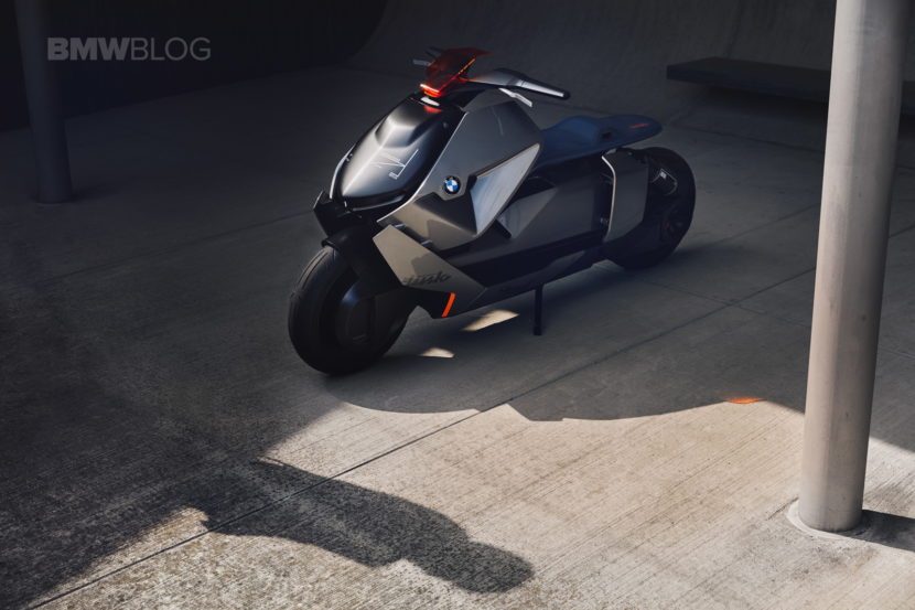World Premiere: BMW Motorrad Concept Link
