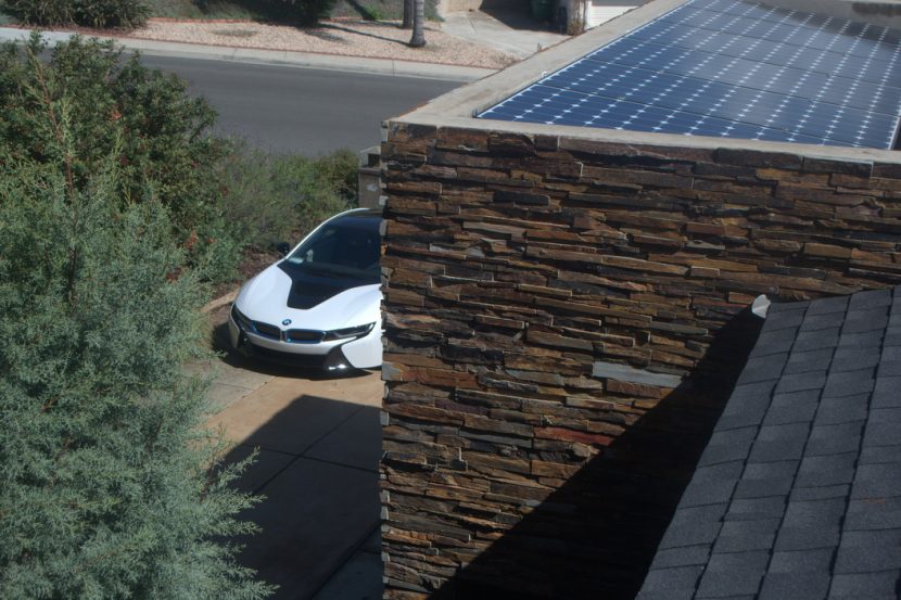 Road trip to Oregon aboard a BMW i8