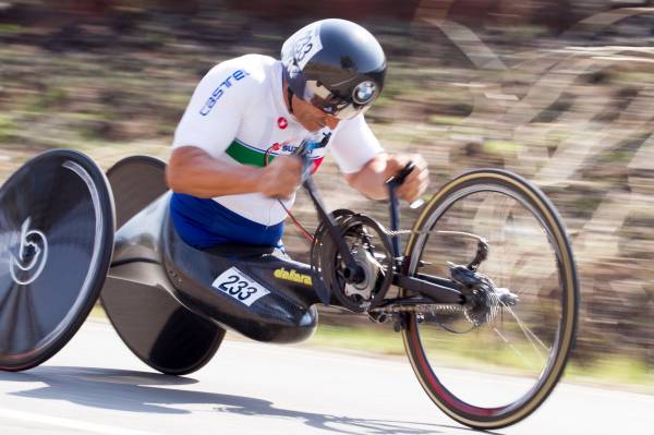 BMW Ambassador Alessandro Zanardi Defends Para-Cycling World Title