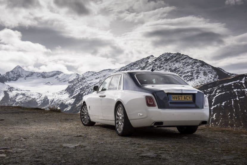 Rolls-Royce Phantom VIII Wins Luxury Car of the Year Award in UK