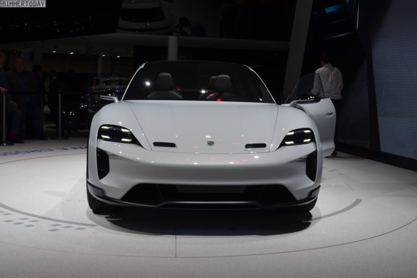 2018 Geneva Motor Show: Live photos of the Porsche Mission E Cross Turismo