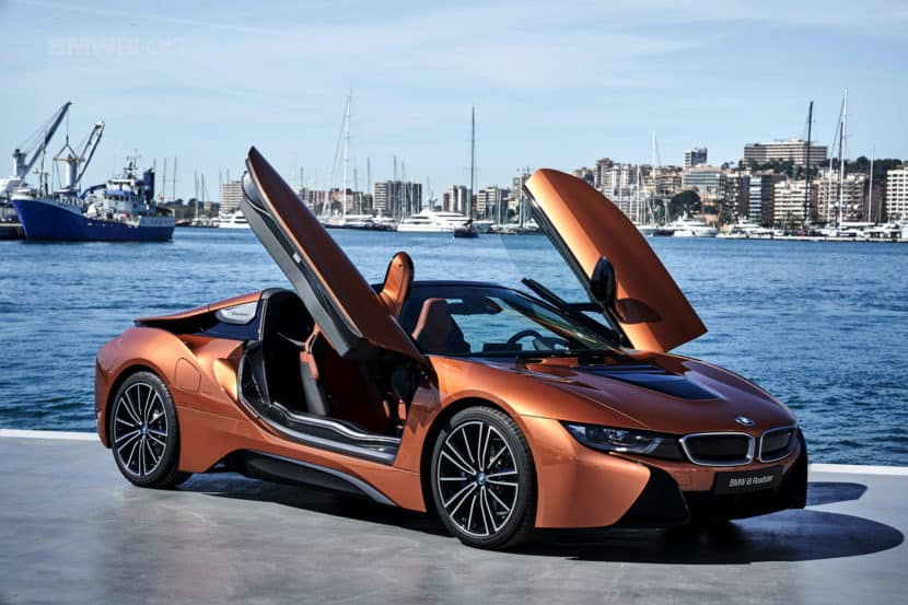 VIDEO: BMW i8 Roadster is stunning