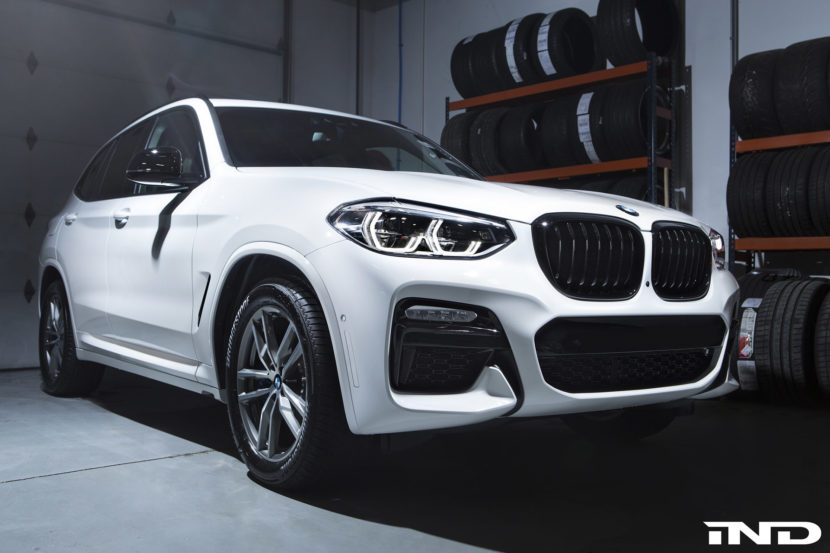Photoshoot: Detailed Look At The Alpine White BMW X3 M40i
