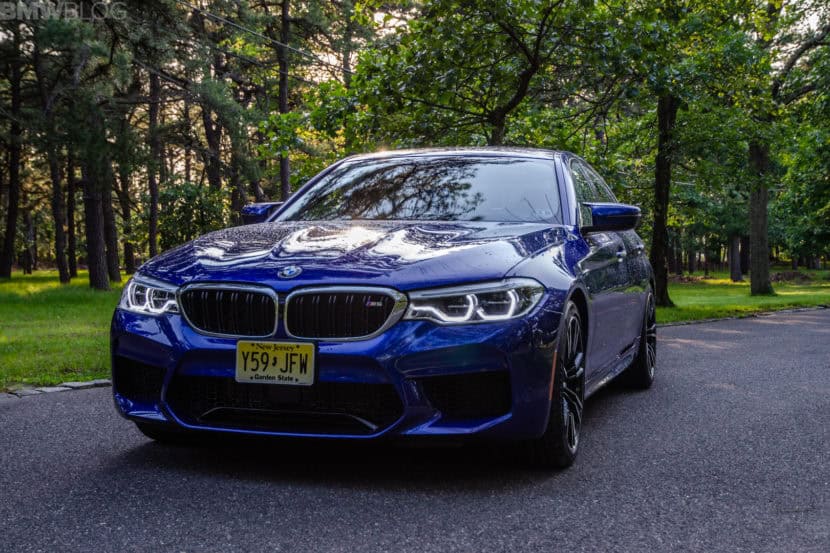 Car Throttle Test: BMW M5 vs Jaguar XJR 575