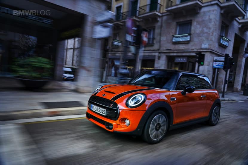 Video: Long-Term MINI Cooper S review goes over pros and cons