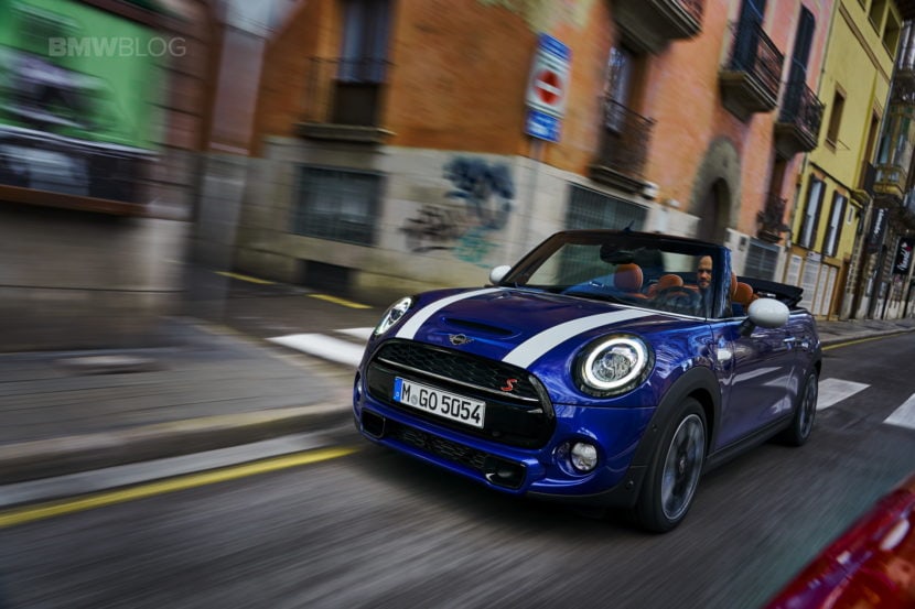 VIDEO: Carbuyer’s MINI Convertible Review