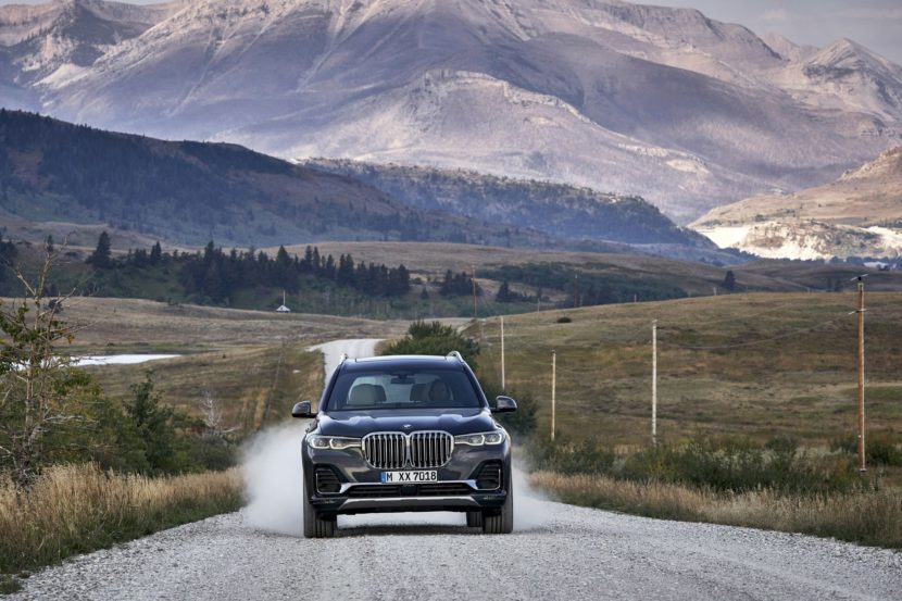 BMW X7 vs. BMW X5 – Photo Comparison