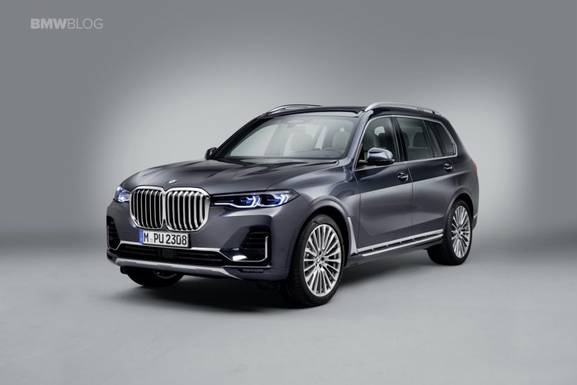 Studio shots of the new BMW X7