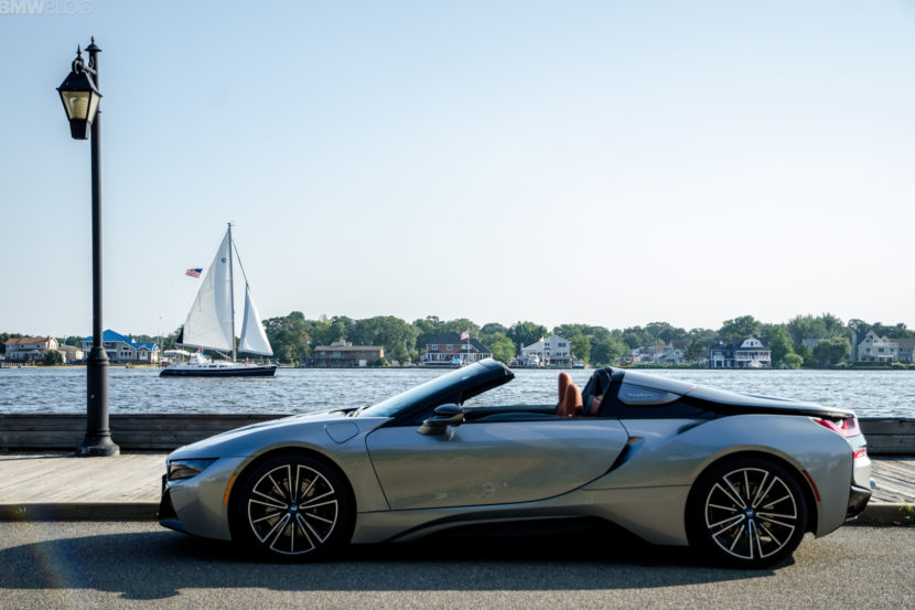 VIDEO: BMW i8 vs Audi R8 vs McLaren 570S vs AMG GT C — Roadster Test