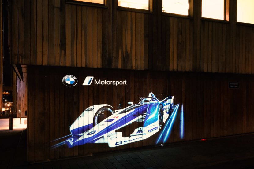 The BMW iFE.18 goes on a virtual world tour