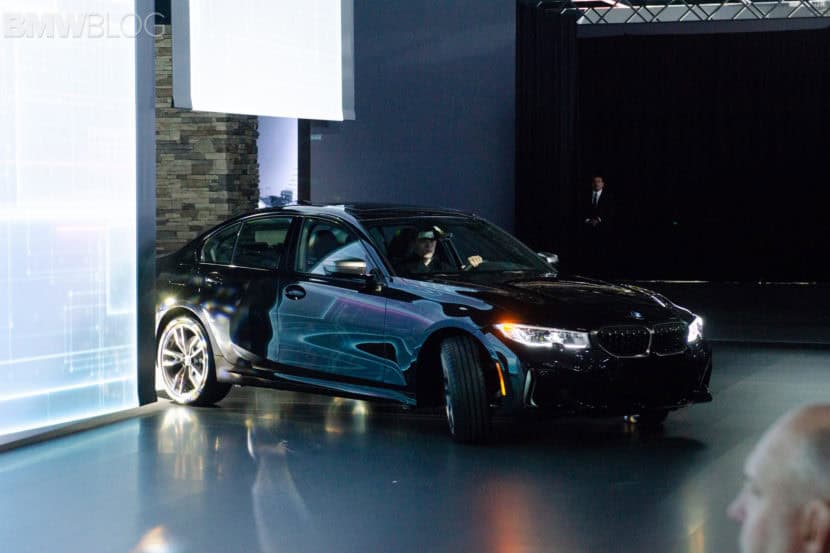 VIDEO: First Look at the 2019 BMW M340i