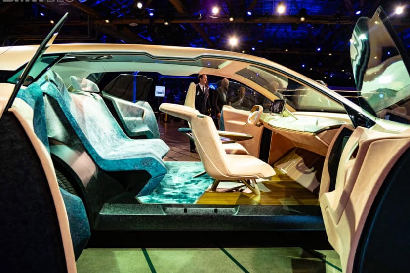 Upclose with the BMW Vision iNEXT – Video