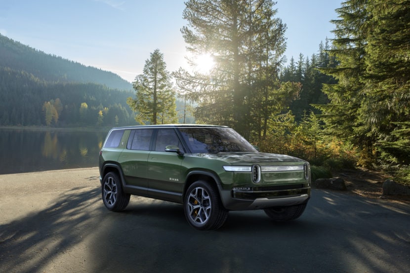 Should BMW Worry About the New Rivian R1S?