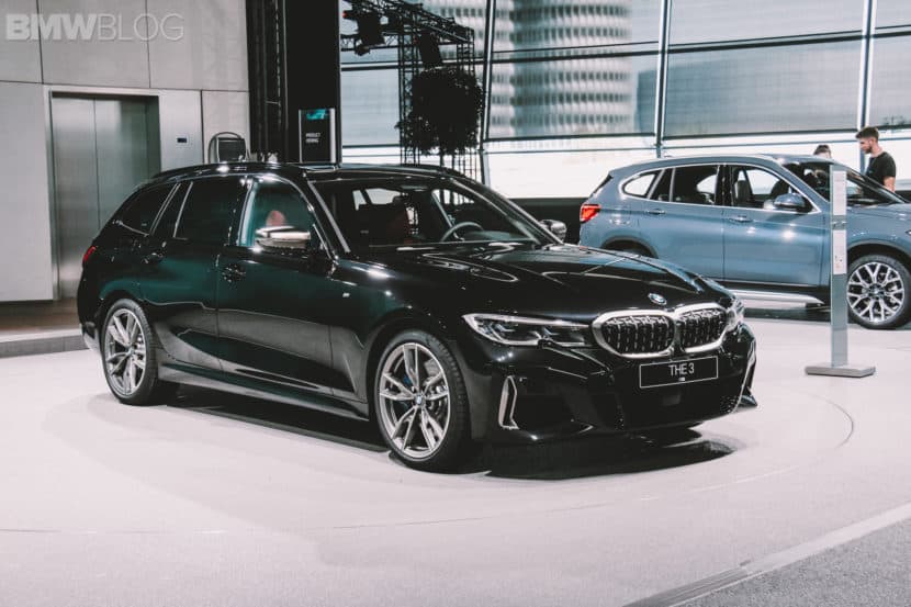 Live Photos: BMW M340i Touring — Swiss Army Knife