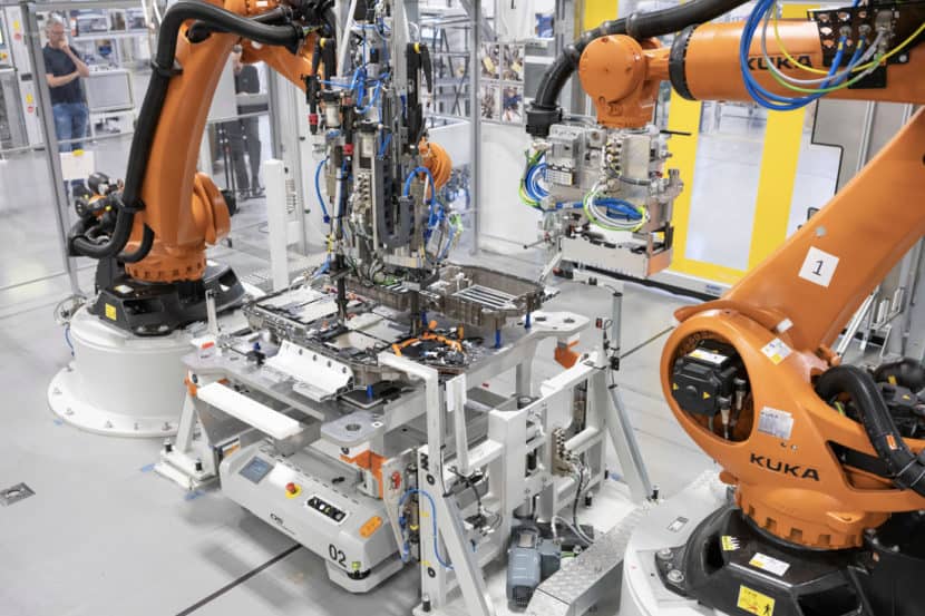 BMW Bets Big on EV-ICE flexible architecture moving forward