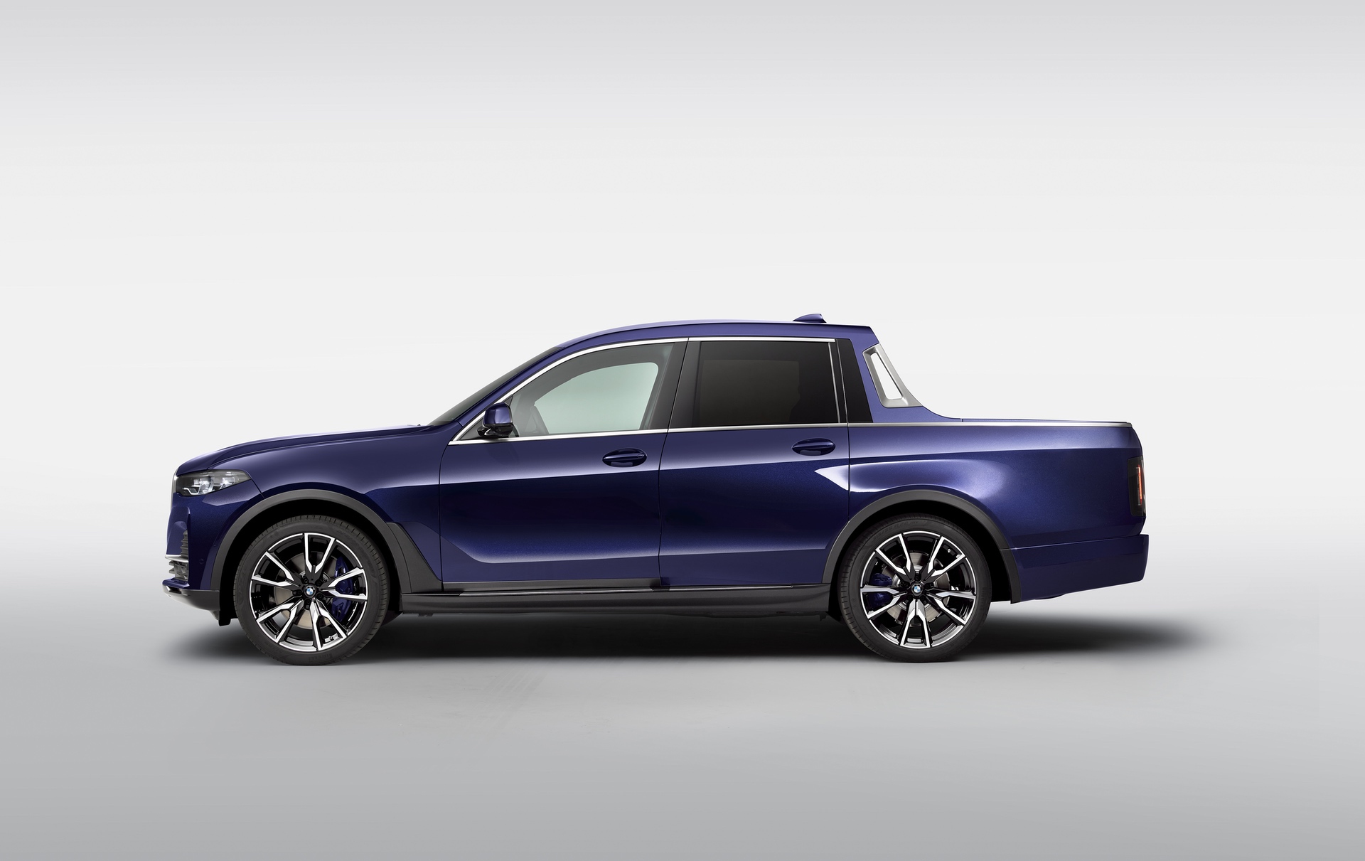 The one-off BMW X7 Pickup Truck based on a regular X7 SUV