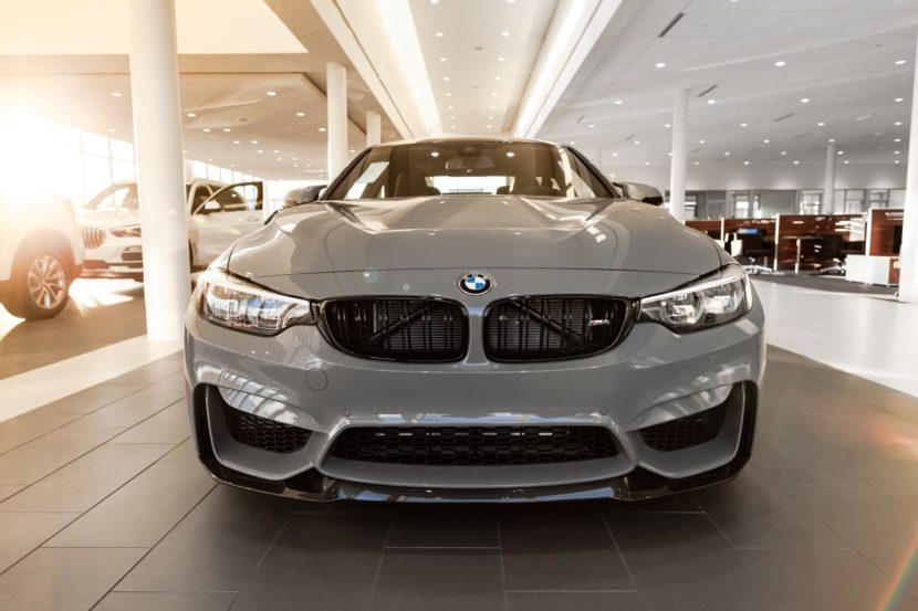 BMW M4 front-end