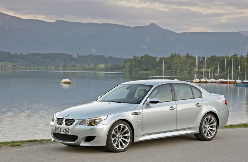 BMW-M5-E60M-2005
