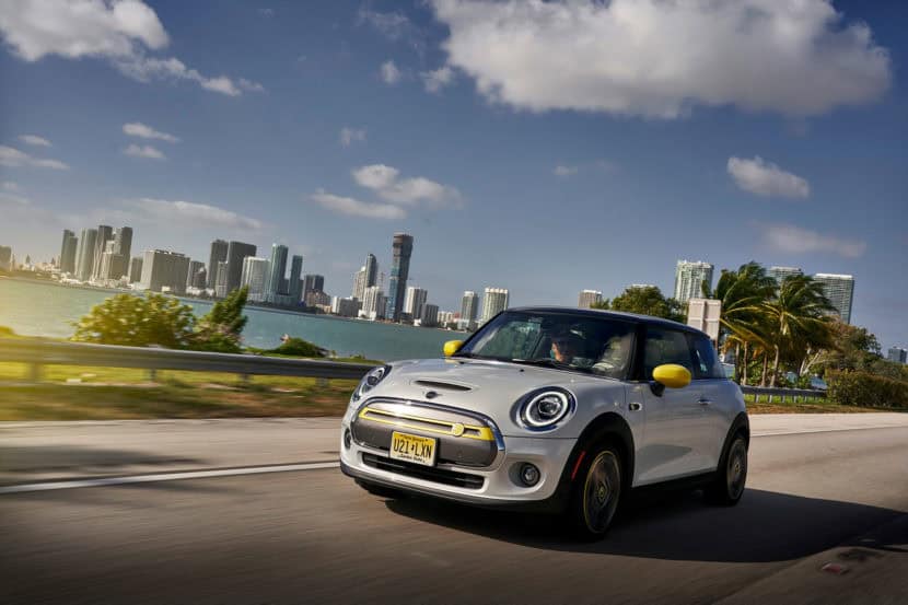 2020 MINI Cooper SE (F56) Review – Fun, Stylish and Affordable