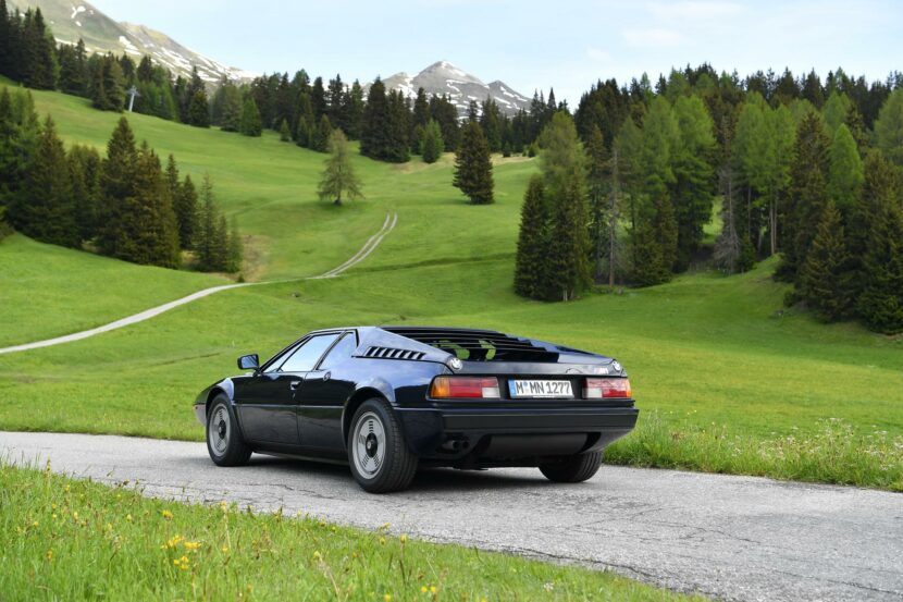 BMW M1 Black