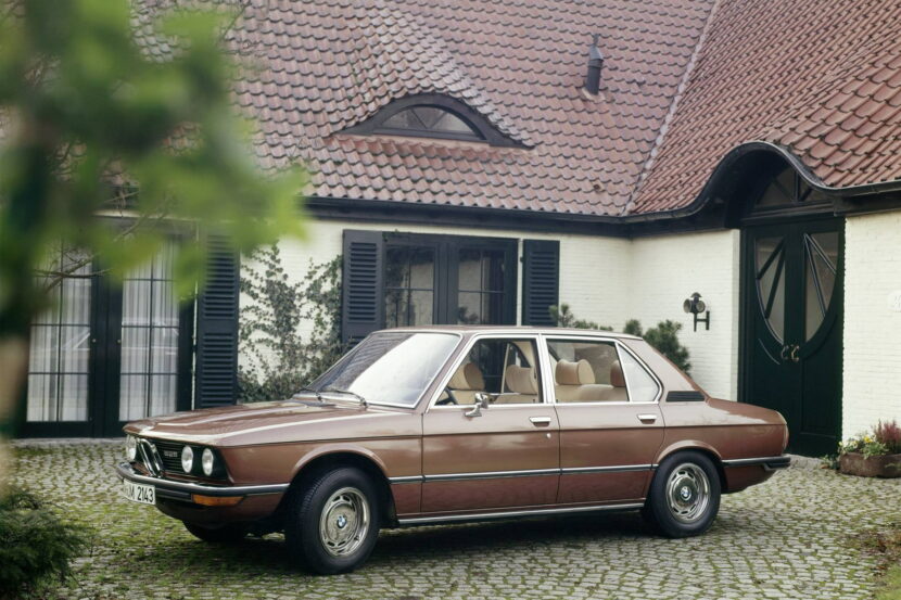 BMW 5 Series E12 stars in Forza Horizon 5 The Getaway Driver featurette