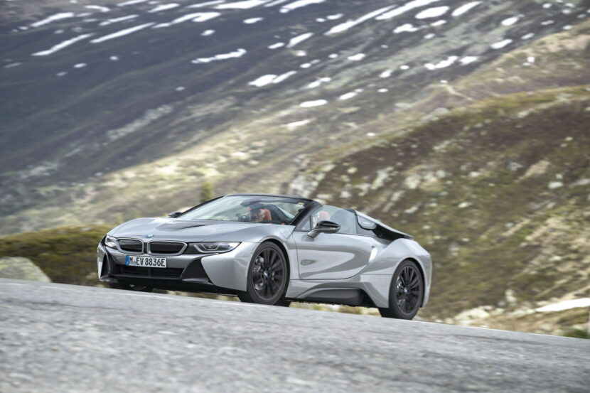 Video: BMW i8 reviewed against 2021 Polestar 1