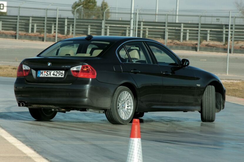 BMW-E90-3-Series-14